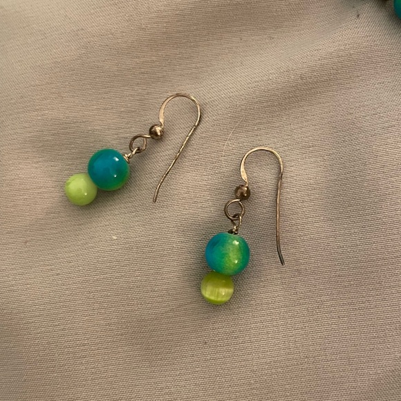 Y2K beaded butterfly necklace and earrings - Picture 7 of 8